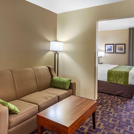 Comfort Inn & Suites North Aurora - Naperville Ngoại thất bức ảnh